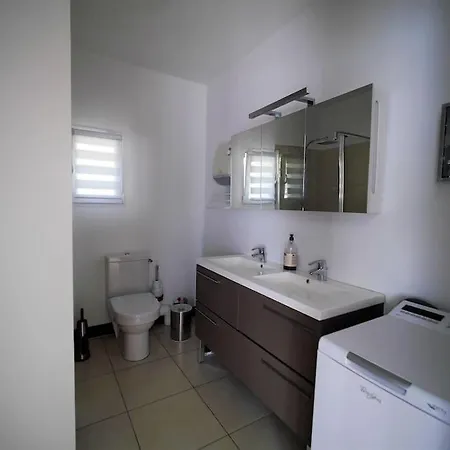 Casa vacanze A 4 Kms Bergerac, Jacuzzi, Piscine, 3 Chs *