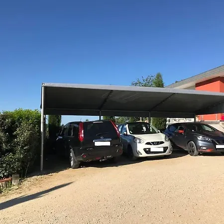 A 4 Kms Bergerac, Jacuzzi, Piscine, 3 Chs *